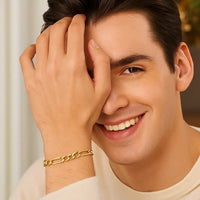 14k Yellow Gold Lite Figaro Bracelet (6.60 mm)